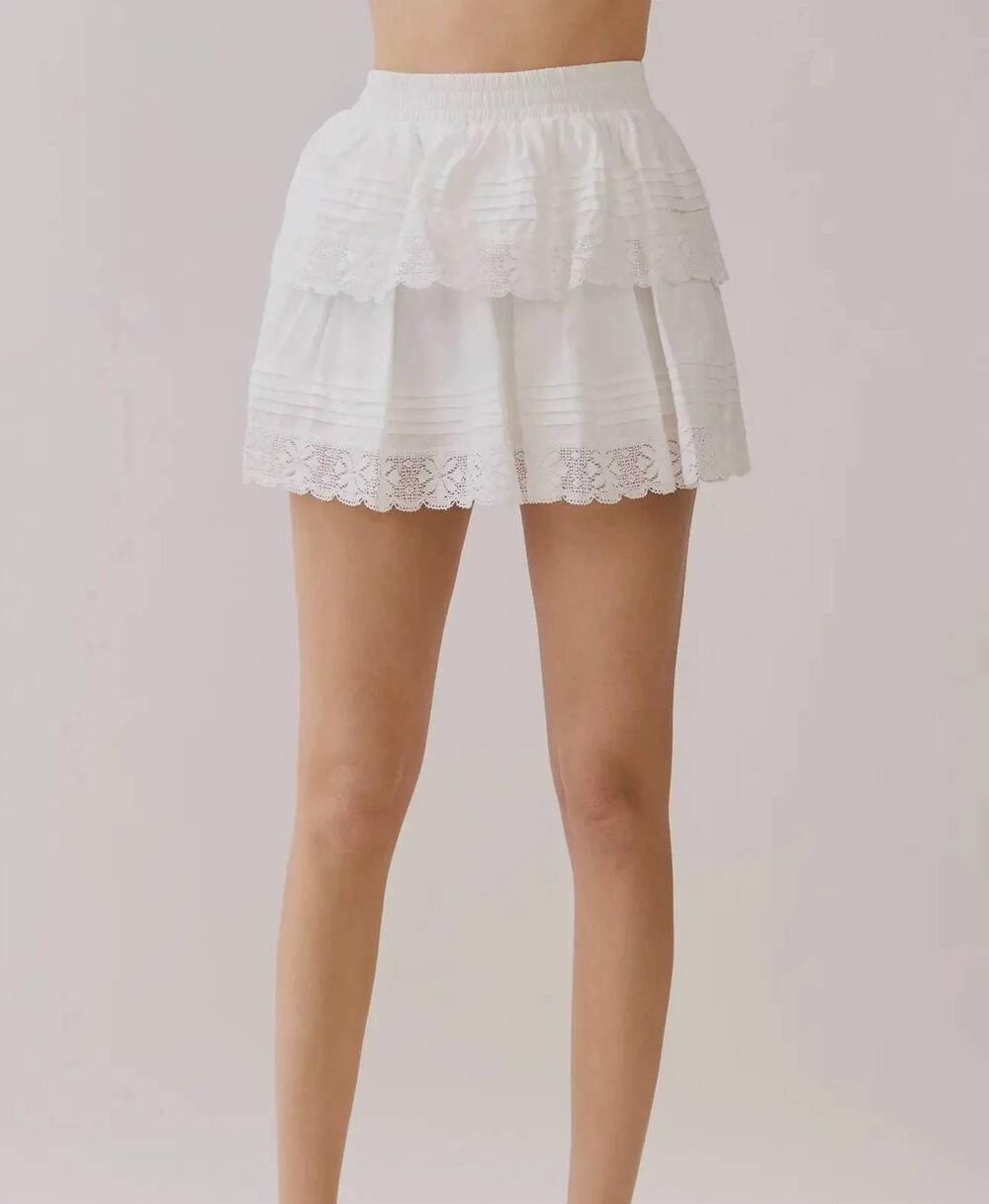 NEW TCEC tiered mini skirt in white
